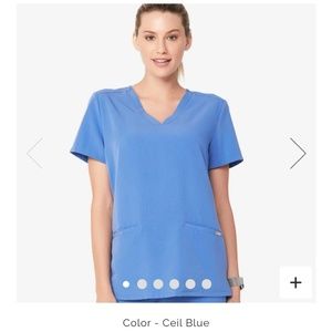 Figs 3 Pocket Scrub Top